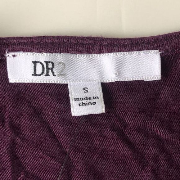 Women's DR 2 Purple Short Puffed Sleeve Pullover Blouse Size Small - Picture 3 of 9
